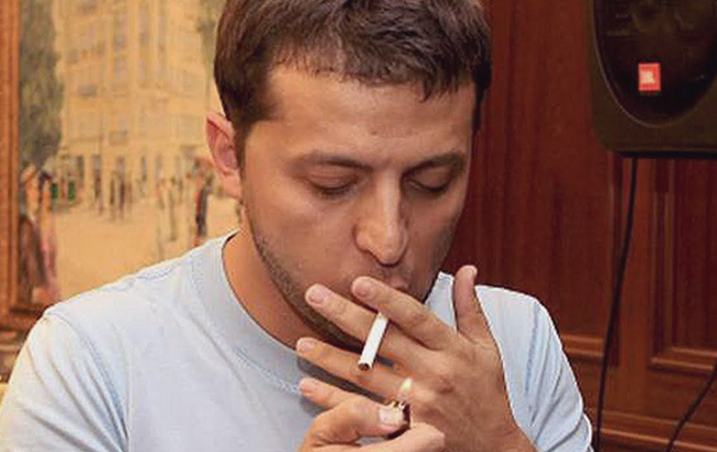 Зеленский курит? Стало известно о вредных привычках президента